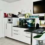 Life & Bike Apartment *